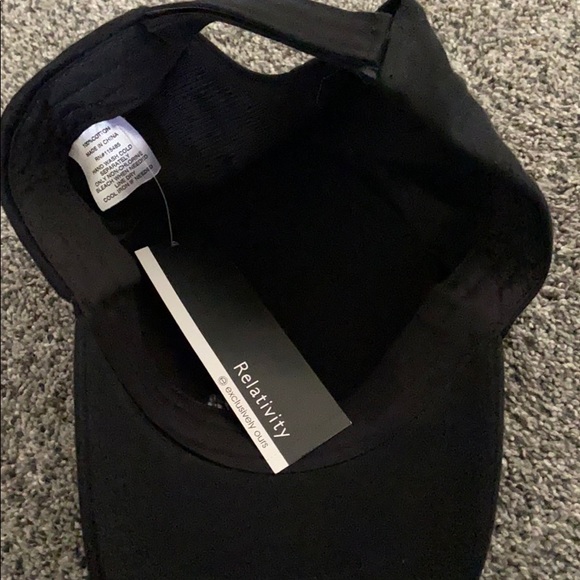 Hat - Picture 2 of 3